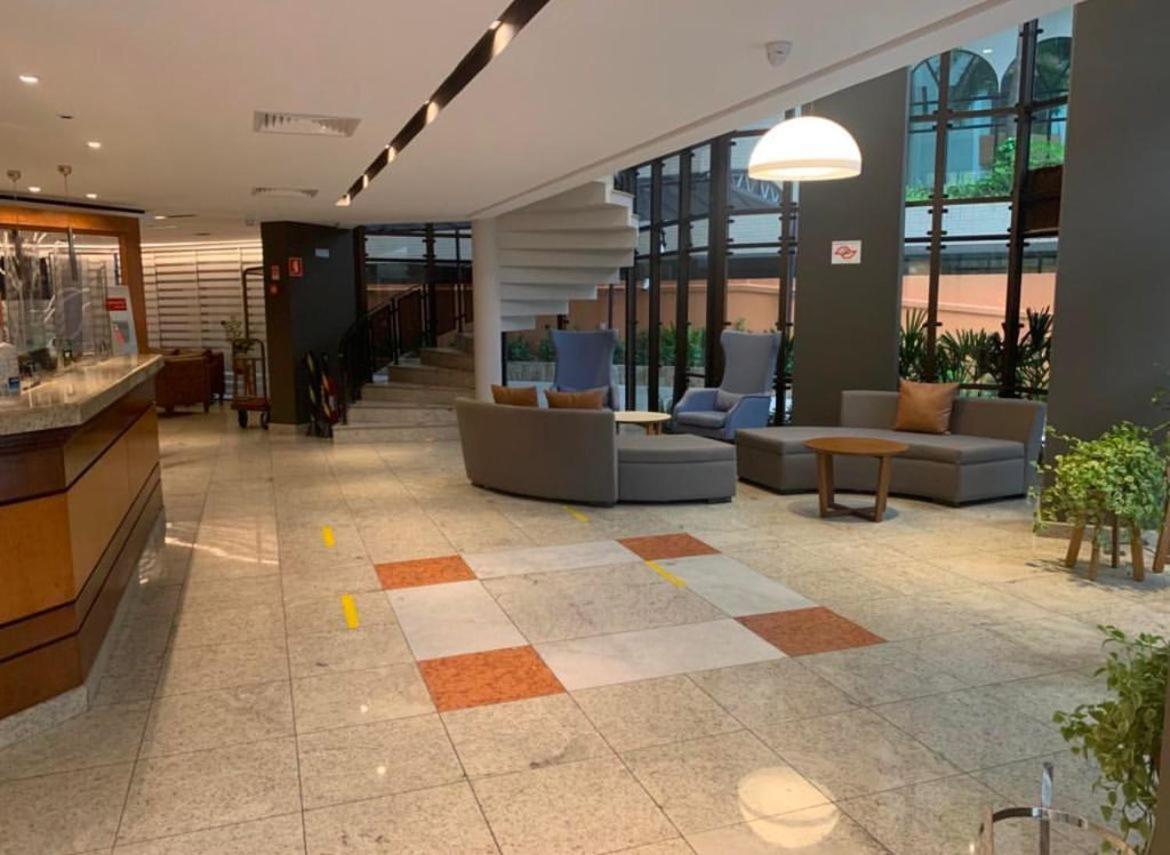 Flat No Hotel Cosmopolitan Com Estacionamento Gratis E Piscina Сантос Екстериор снимка